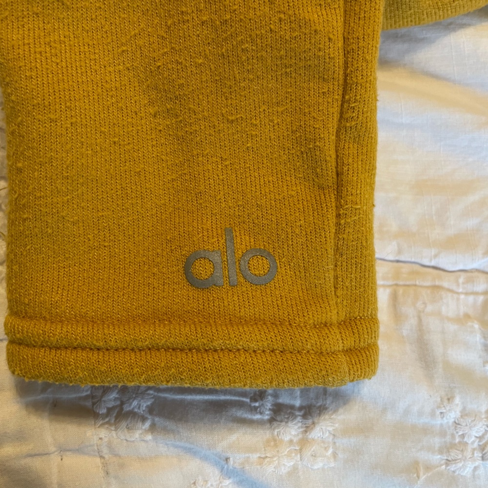 Alo cropped yellow sweatshirt small - Picture 5 of 9